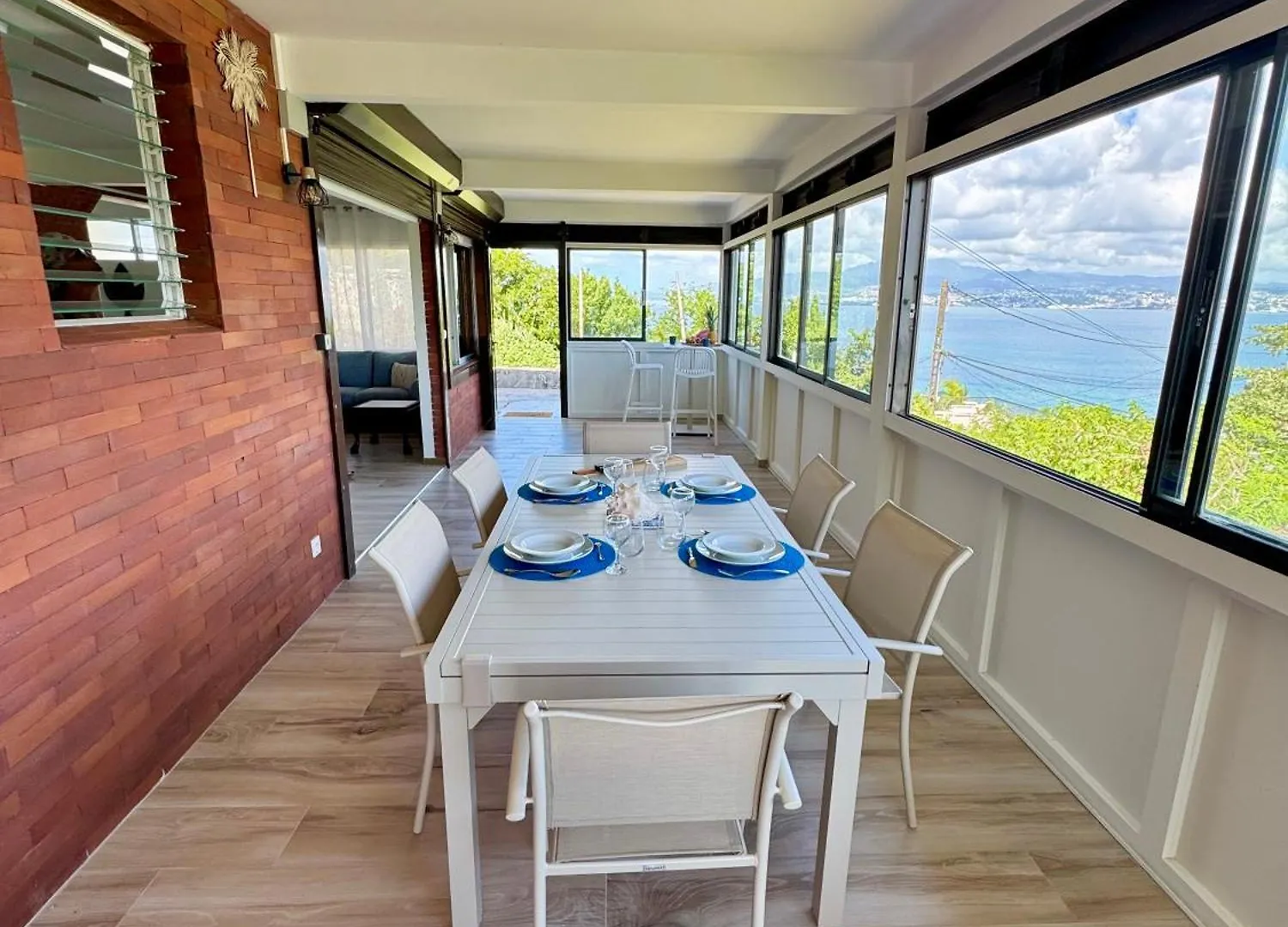 La Villa Azur Classee 3 Etoiles Moderne Et Confortable A Deux Pas De La Plage De L Anse A L Ane Trois Ilets - Service Petit Dej Sur Demande Les Trois-Ilets 0*,  Martinique