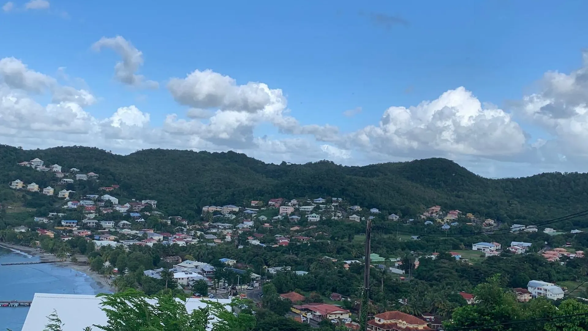 Feriehus La Villa Azur Classee 3 Etoiles Moderne Et Confortable A Deux Pas De La Plage De L Anse A L Ane Trois Ilets - Service Petit Dej Sur Demande Les Trois-Ilets Martinique
